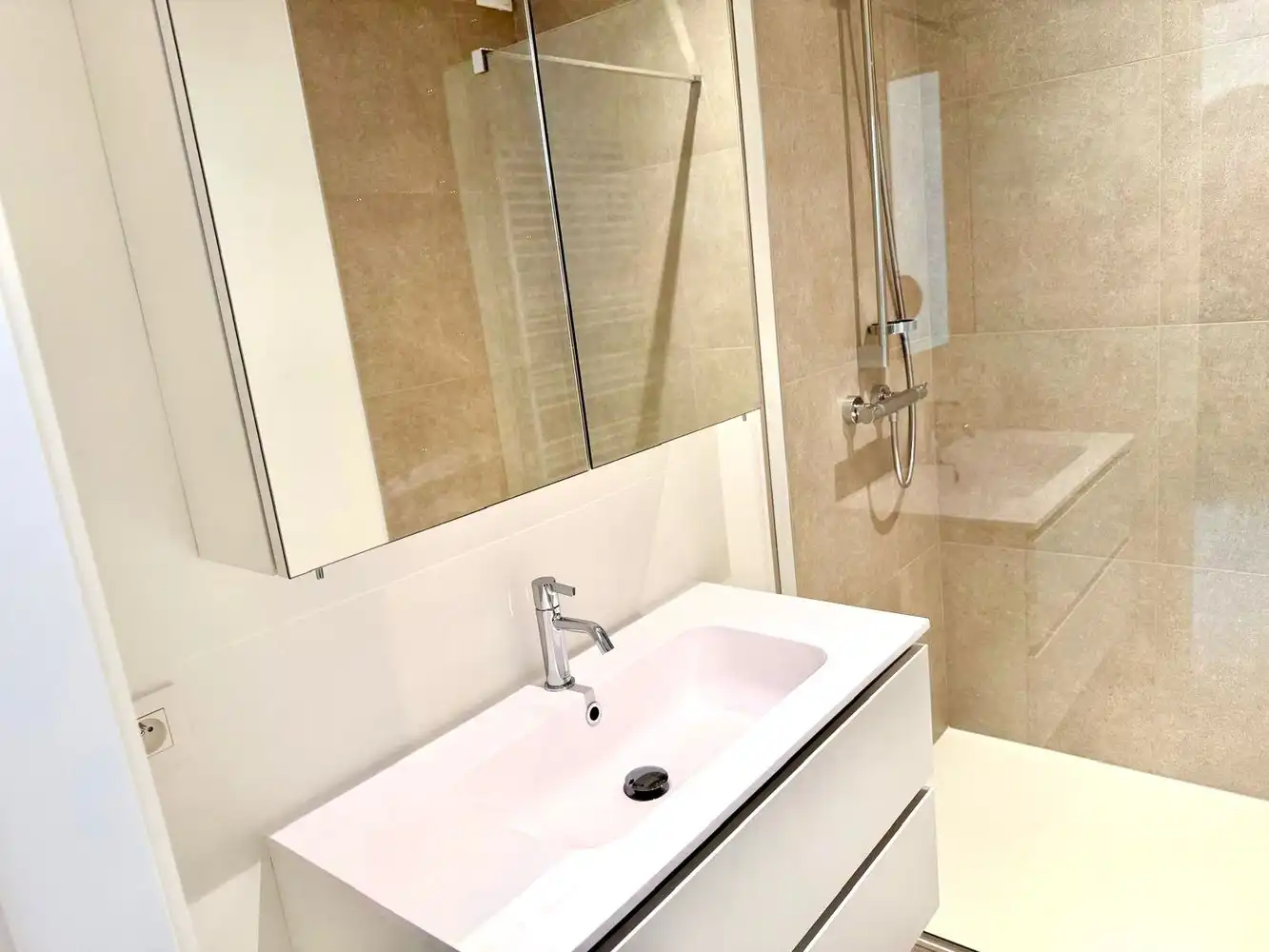 Appartement te Ganshoren van 100 m2 foto 10