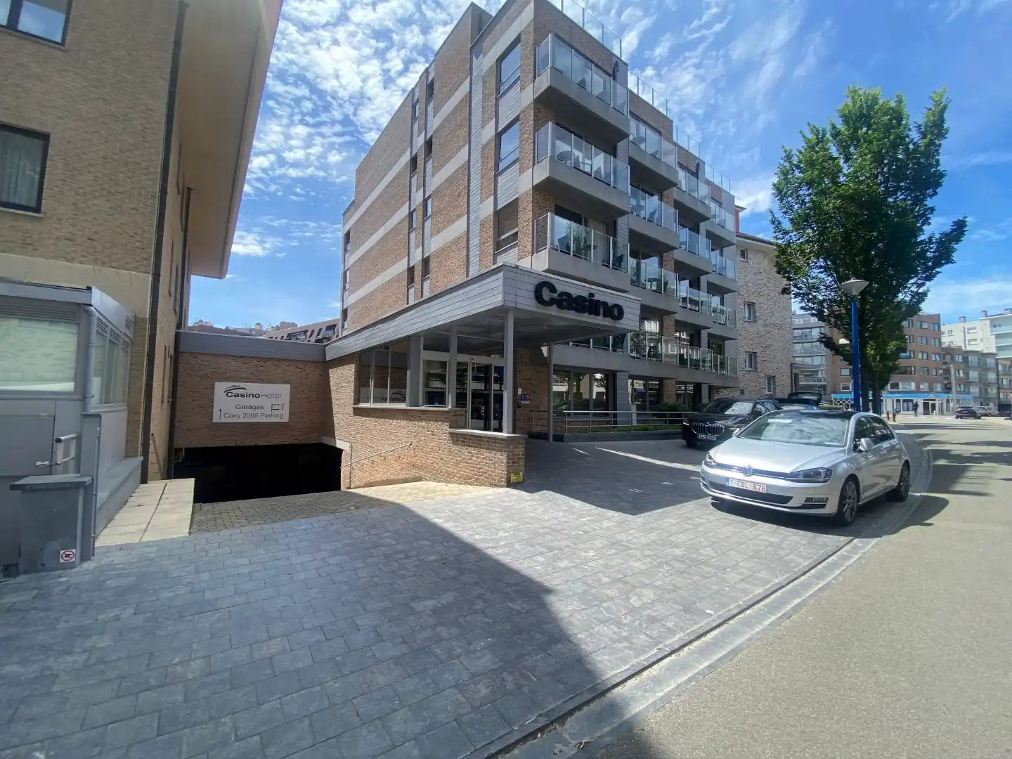 Gemakkelijke garagebox te koop in het centrum van Koksijde foto 2