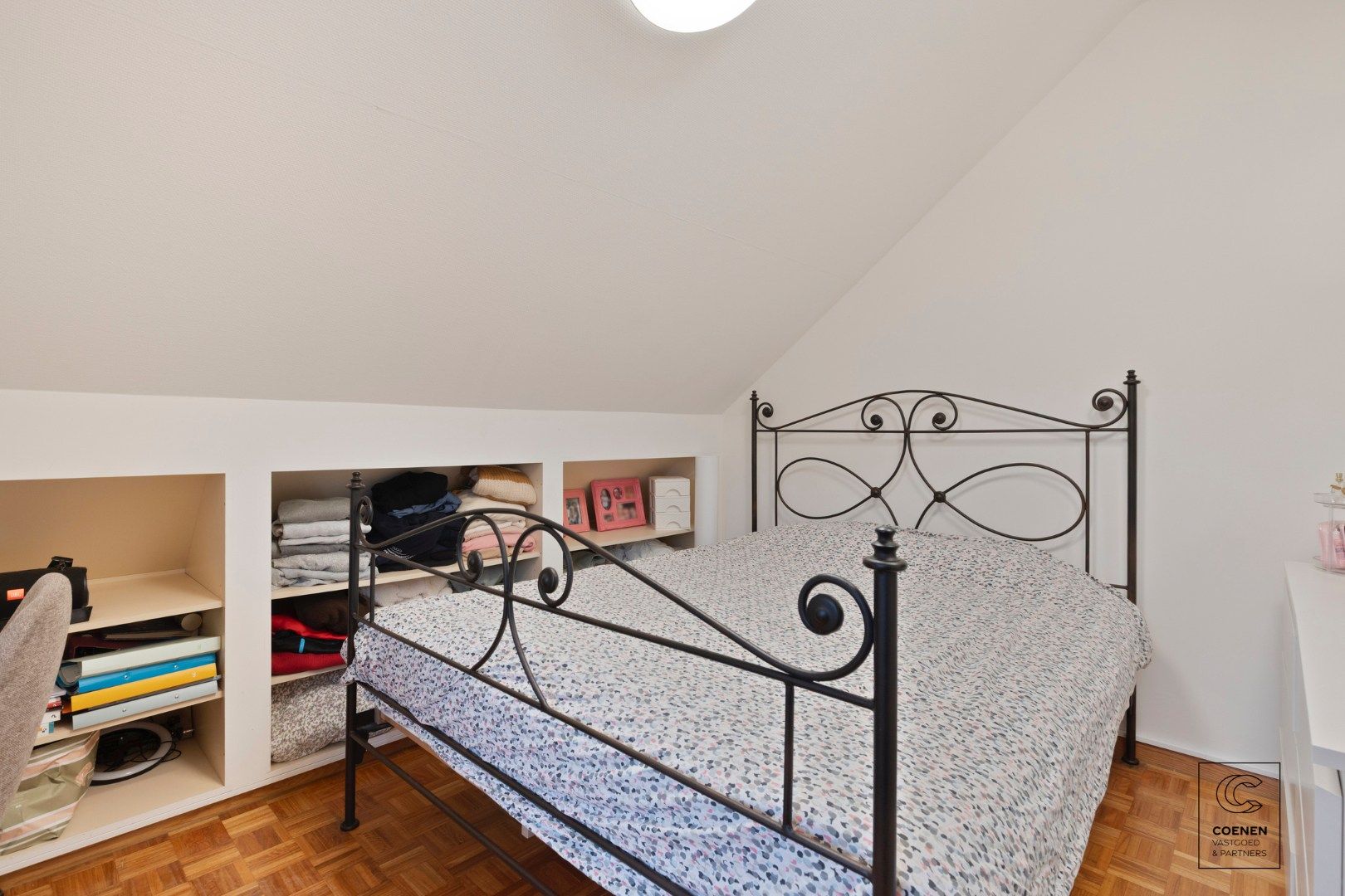 Instapklare gezinswoning met 4 à 5 slaapkamers op een rustige ligging te Oostmalle! foto 14