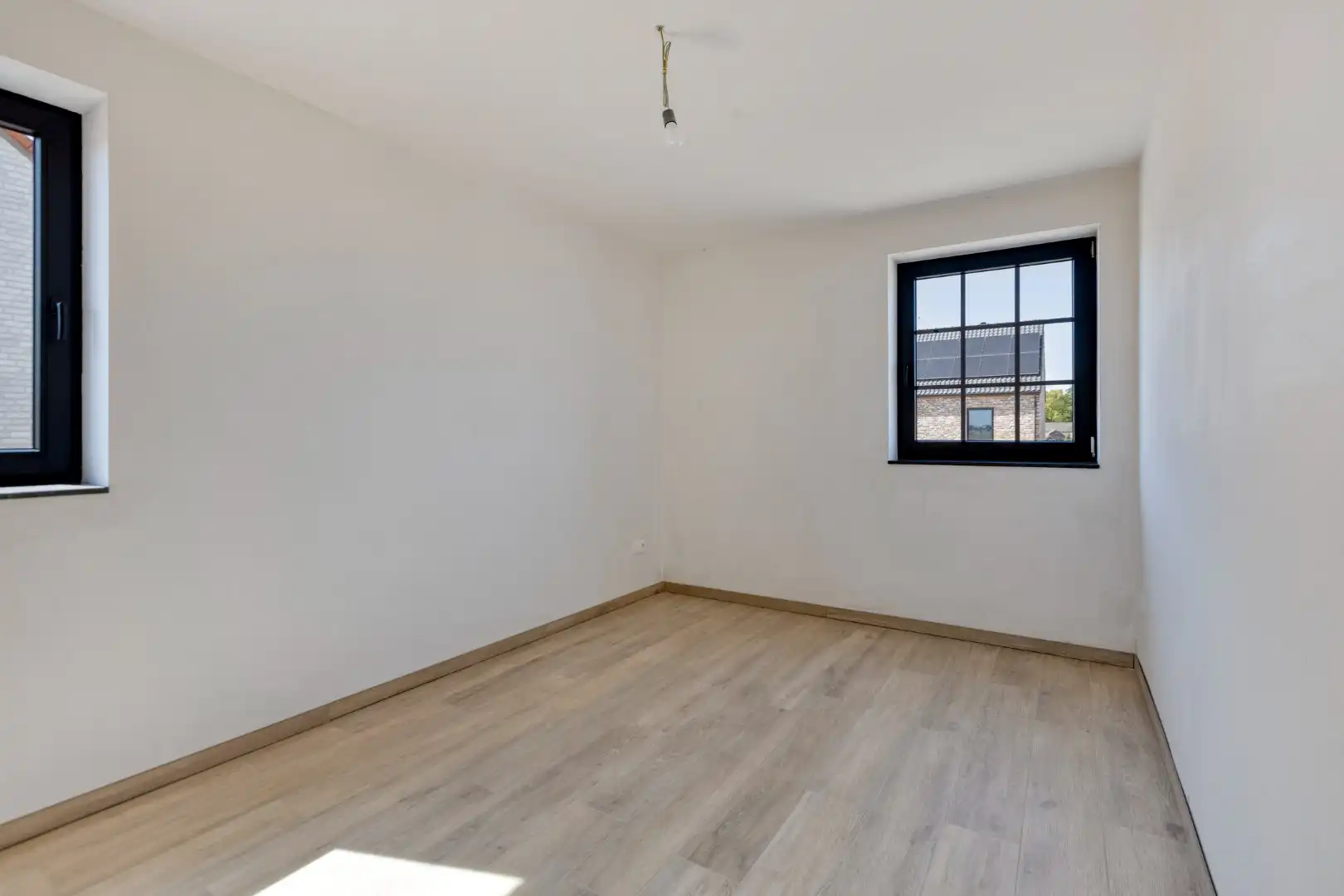 Nieuwbouw-woning in landelijke stijl met 3 slpk op 3 a 82 ca. foto 22