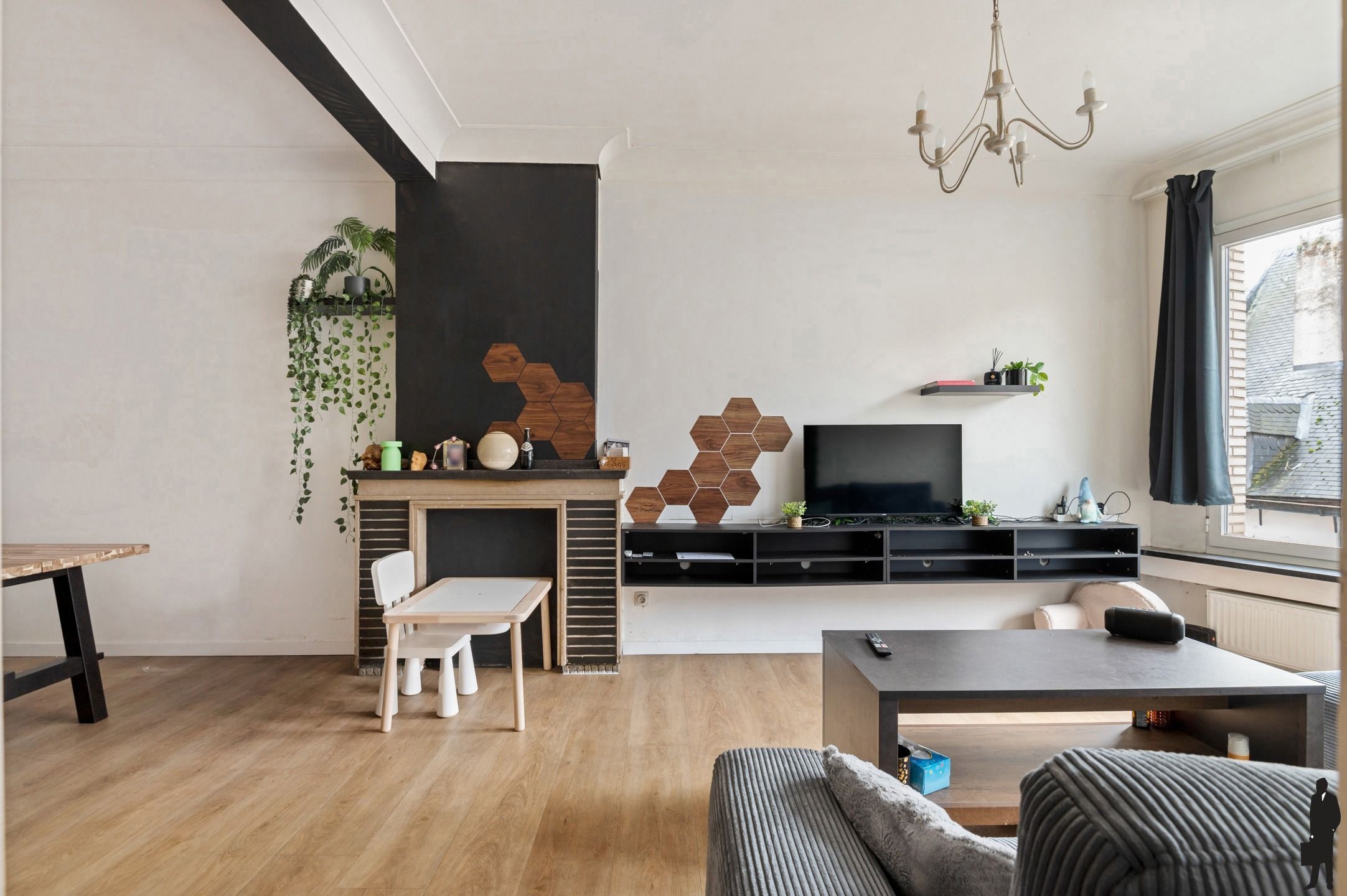 Uniek appartement met frontaal zicht op de kathedraal foto 4