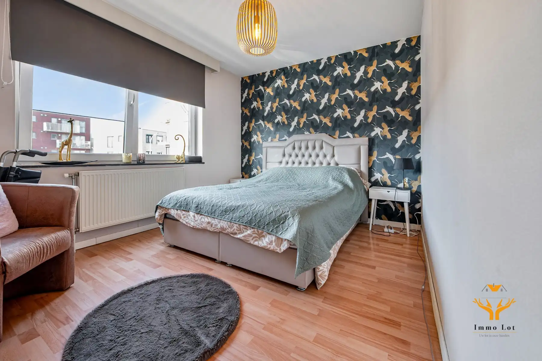 Instapklaar appartement met vijverzicht in Burcht foto 12