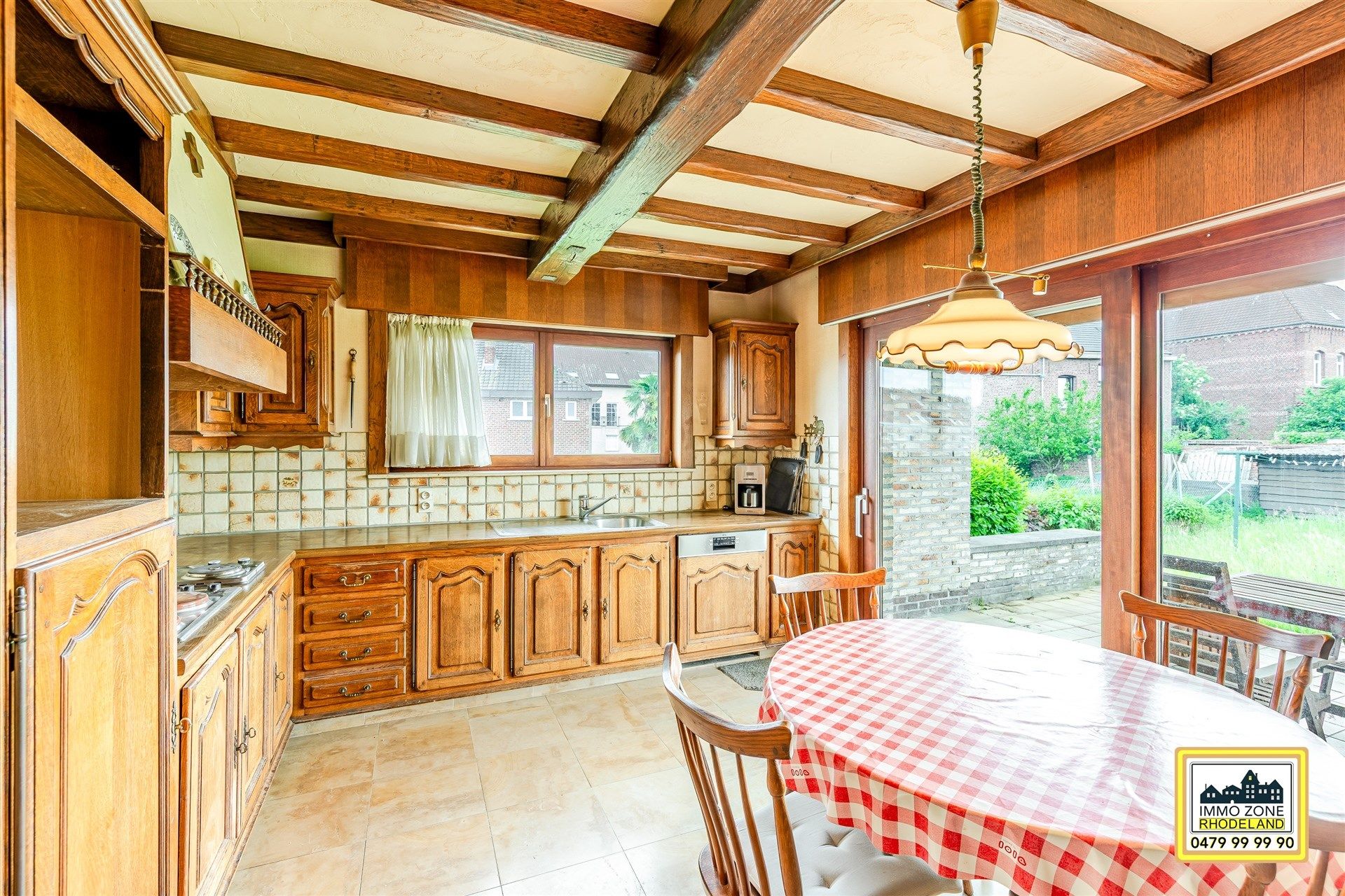 Prachtige villa met 3slpks en ruime tuin foto 9