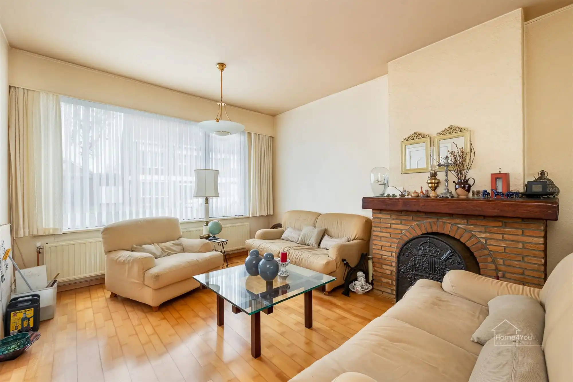 Ruime rijwoning op toplocatie met zongerichte tuin foto 4