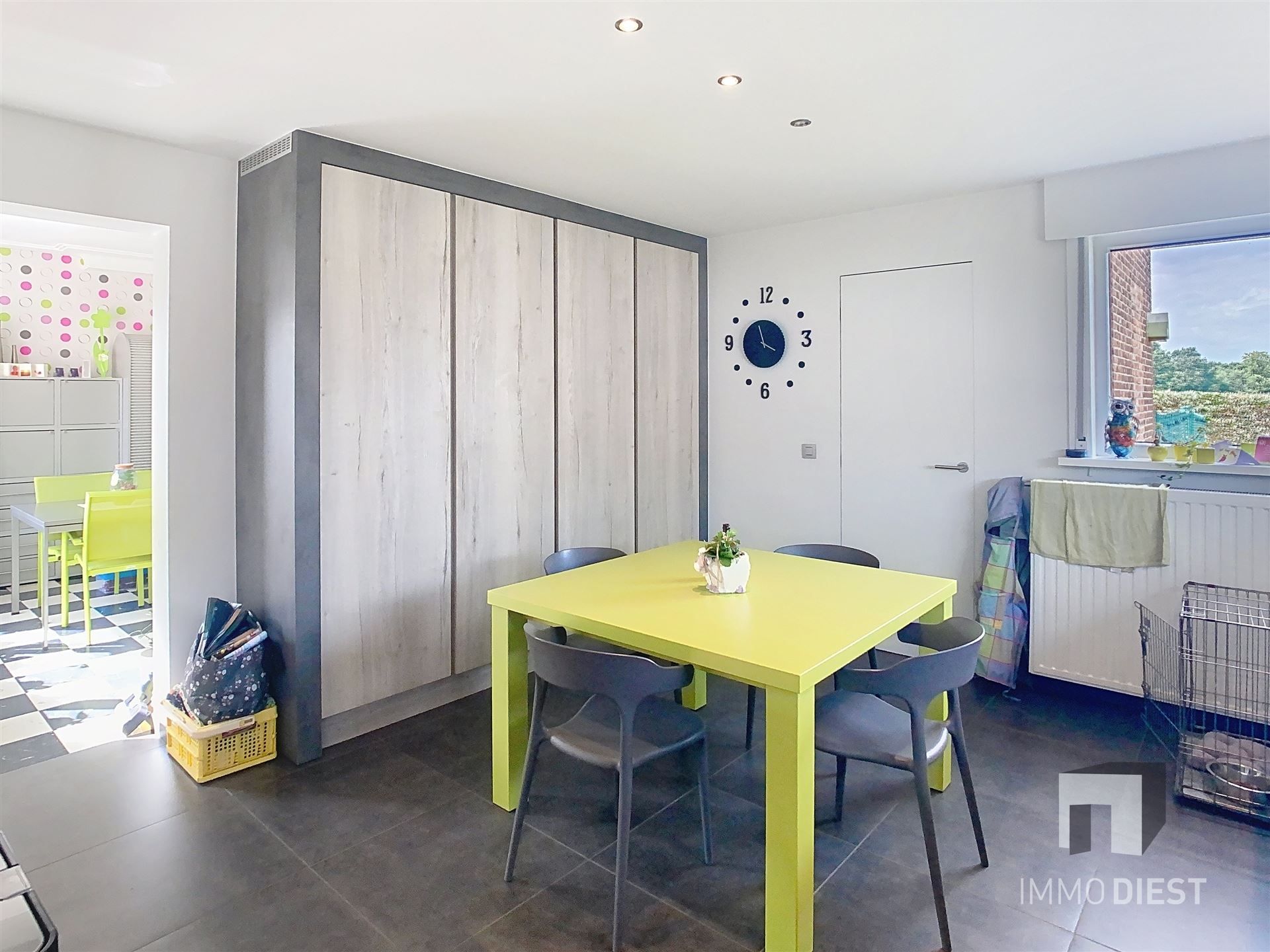 Gerenoveerde woning met knappe ligging en 4 slaapkamers foto 14