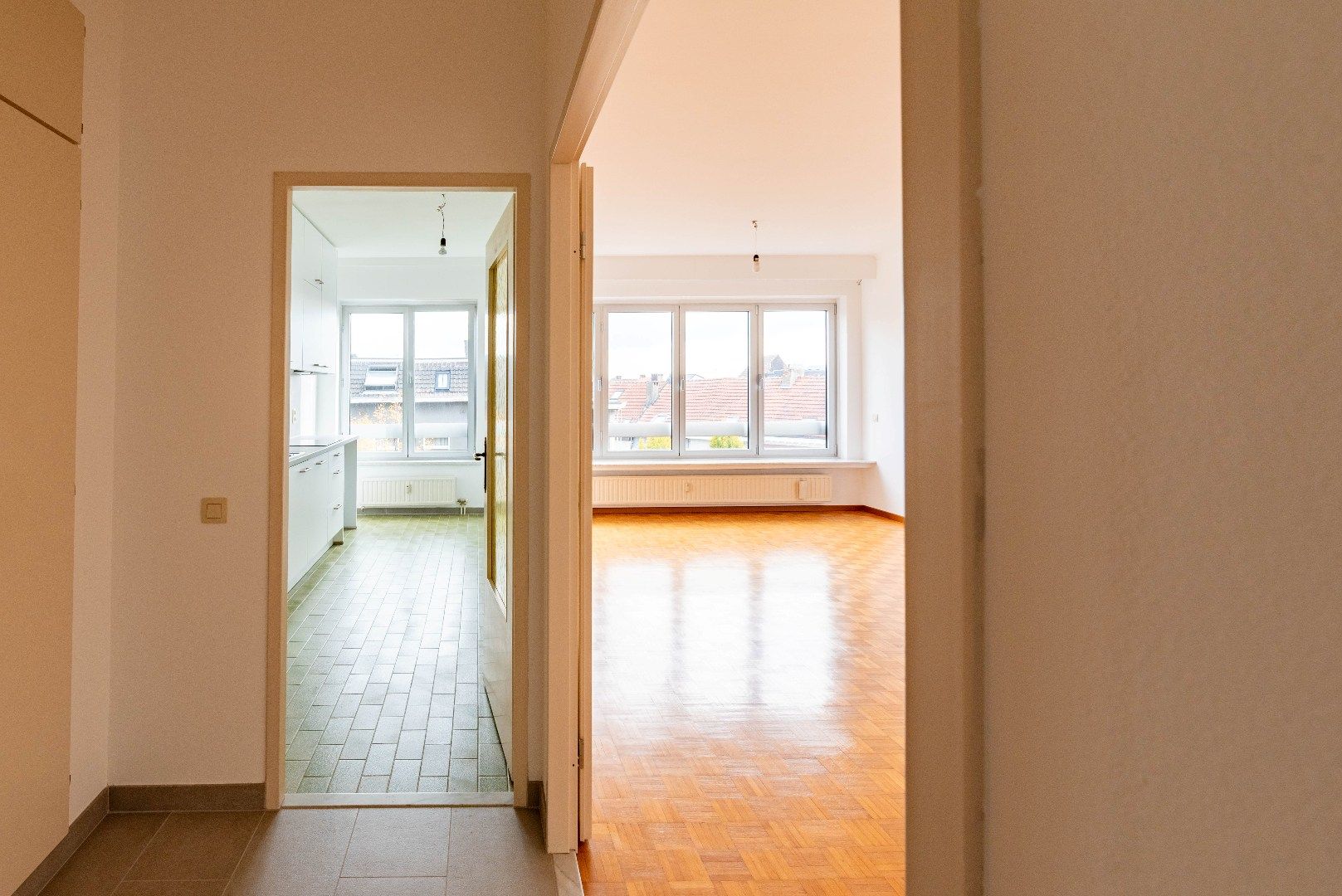 Instapklaar appartement met 2 slaapkamers op centrale ligging foto 14