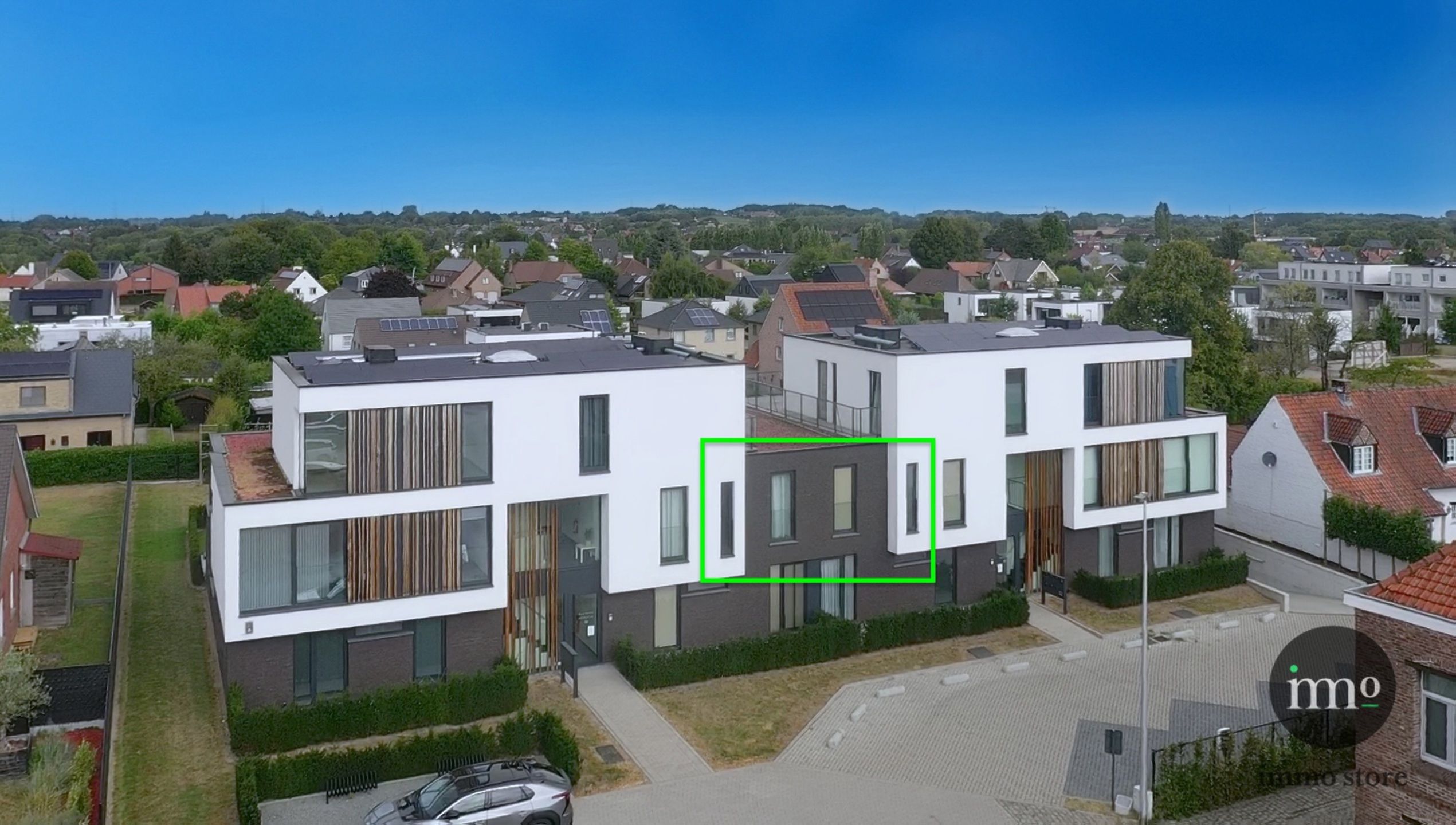 BEN-appartment met 2 slaapkamers en ruim terras. foto {{pictureIndex}}