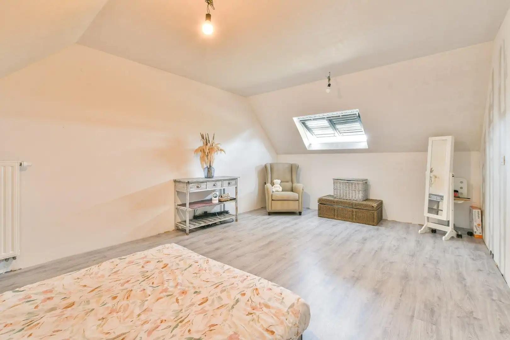 Moderne en energiezuinige halfopen bebouwing (2020) met 4 slaapkamers in Vosseslag, De Haan foto 19