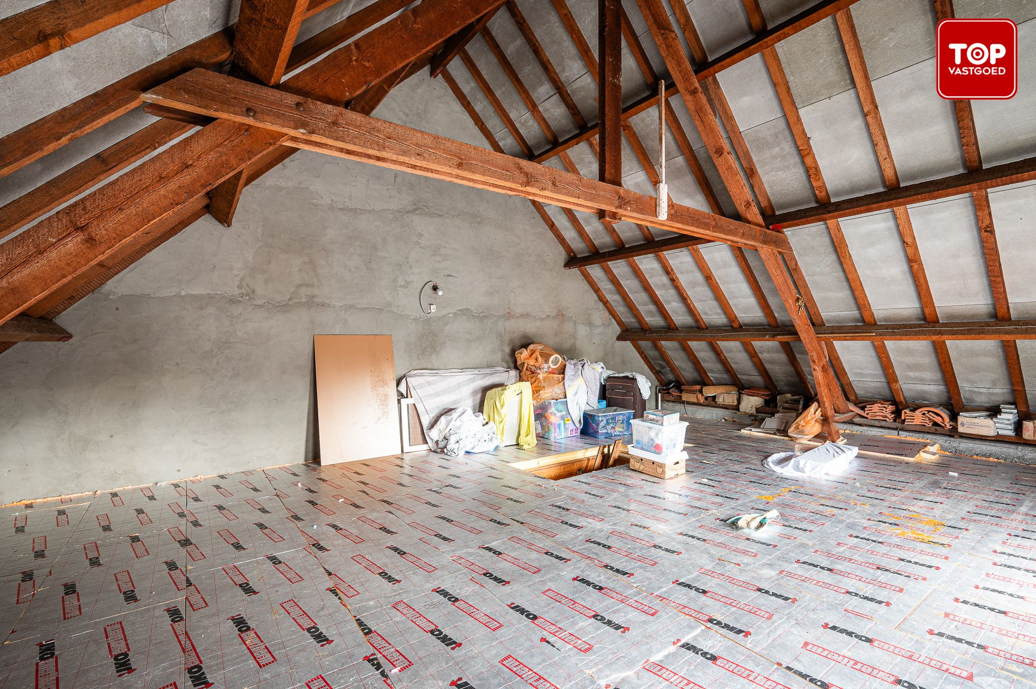 Halfopen woning met leuke tuin in centrum eeklo foto 18