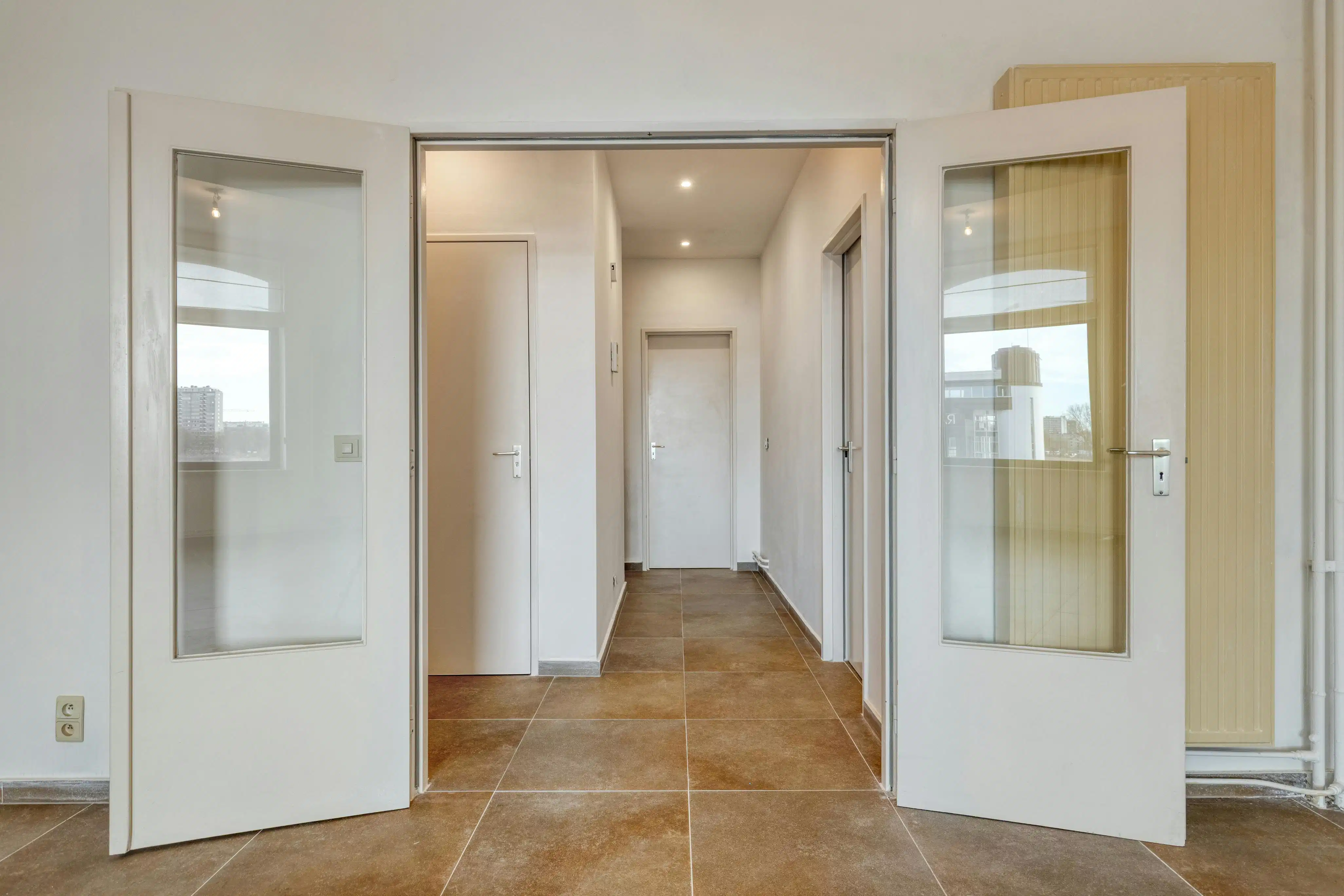 Twee slaapkamer appartement met Scheldezicht te koop in Antwerpen foto 7