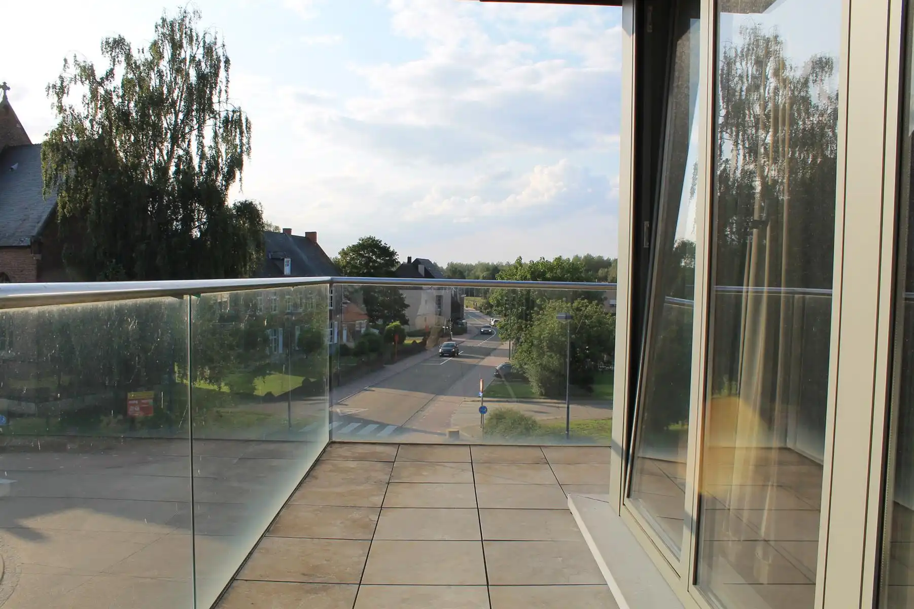 Lichtrijk duplexappartement te huur  foto 10