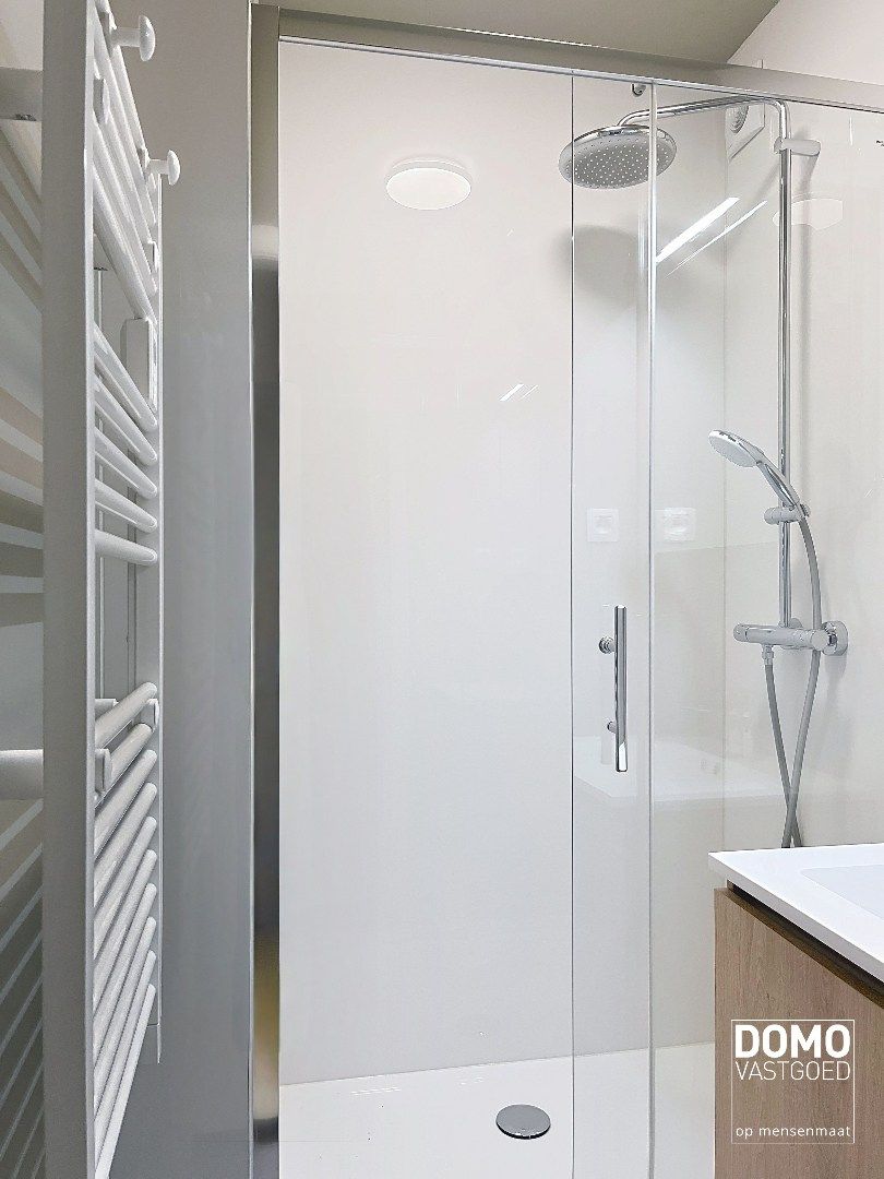 VOLLEDIG GERENOVEERD APPARTEMENT MET GARAGE TE HASSELT foto 12