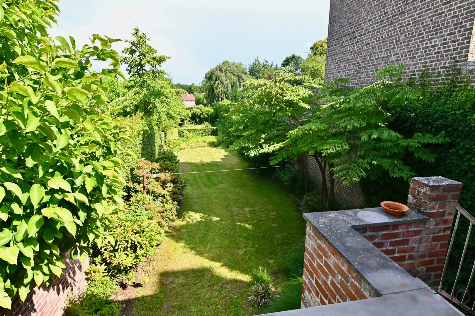 Ruime stadswoning met tuin in het centrum van Landen. foto 14
