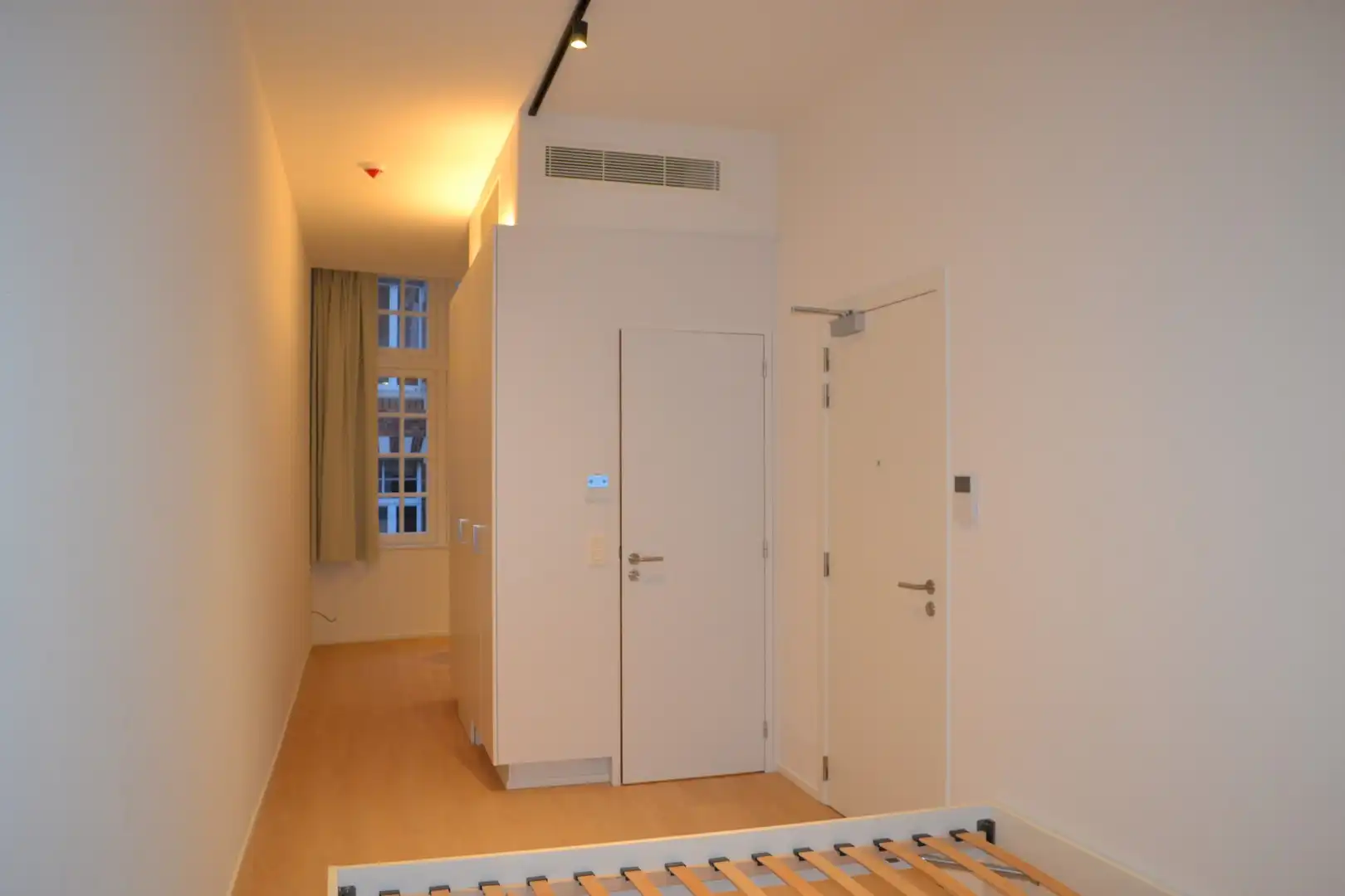 Moderne, gemeubileerde studio te huur in het hart van Leuven - Instapklaar en recent gerenoveerd! foto 6