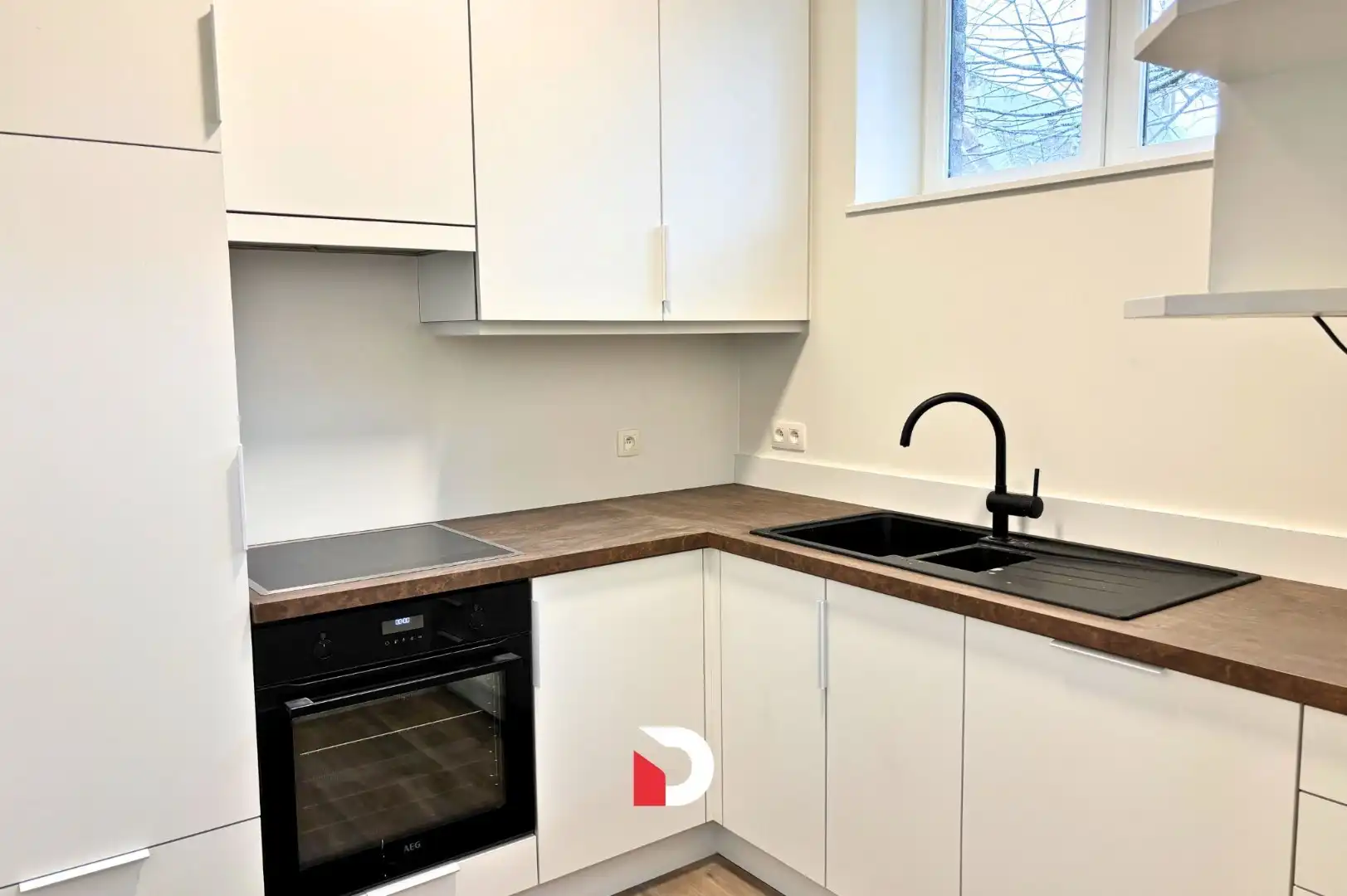 Gezellige gerenoveerde stadswoning met 2 slaapkamers foto 5