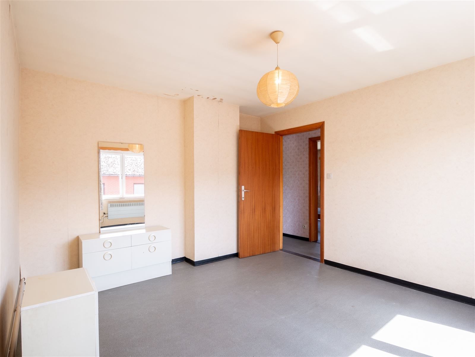 Ruime Gezinswoning met 5 Slaapkamers in Hechtel-Eksel foto 29