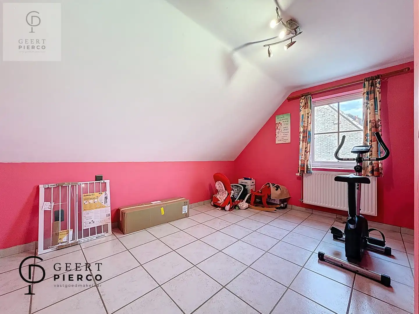 Knappe villa op 22are 93ca foto 28