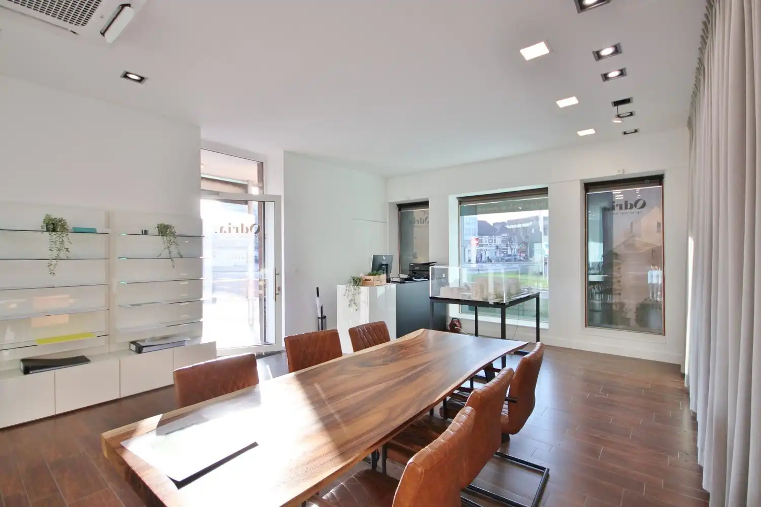 Mooie handelsruimte met veel potentieel foto 12