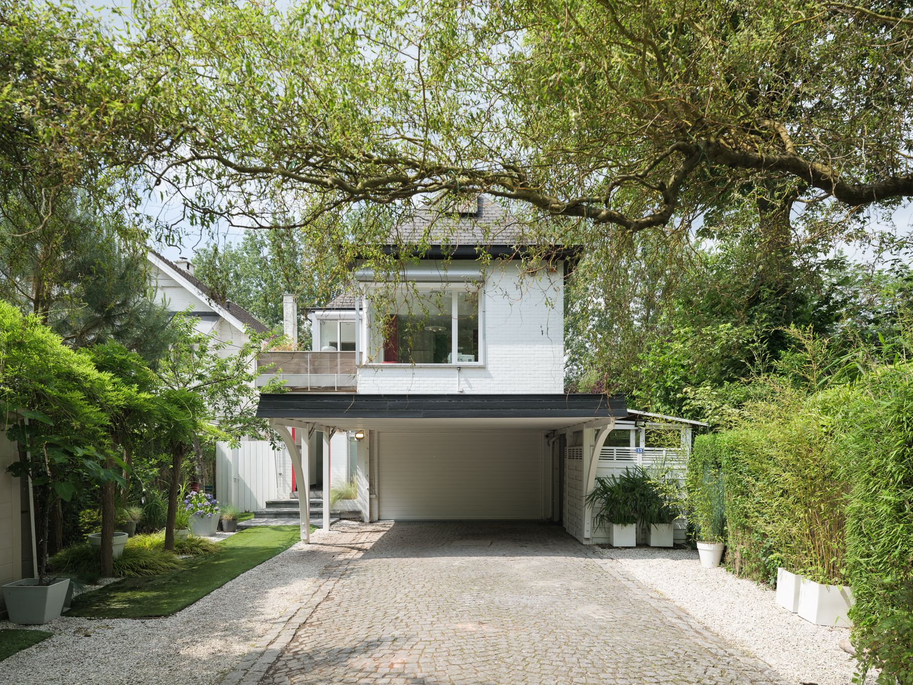 Rustig gelegen woning met uniek zicht op de Leie foto 2