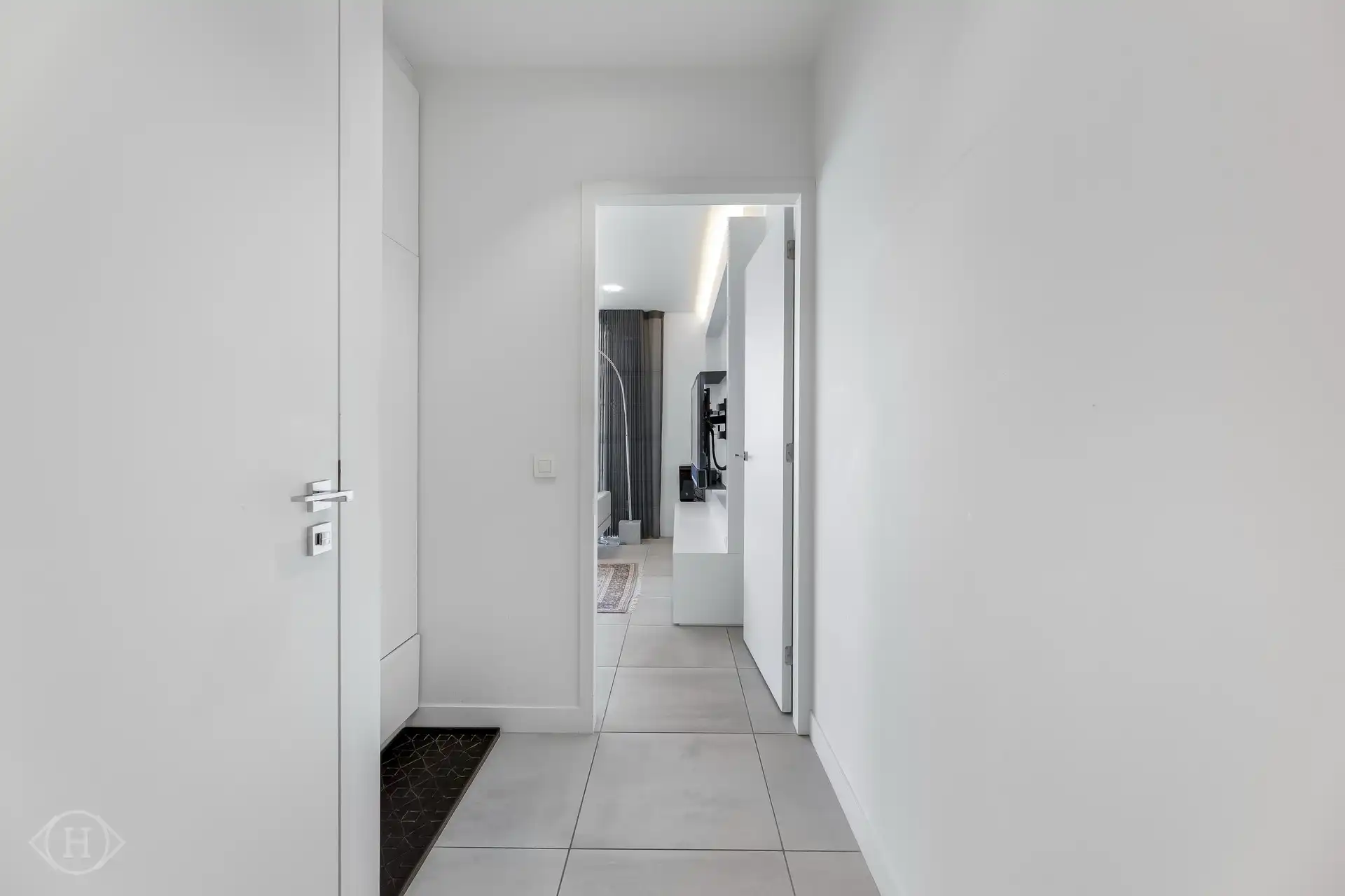 Bemeubeld appartement met prachtig terras foto 7