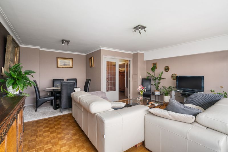 Ruim instapklaar appartement met 2 slaapkamers! foto 5