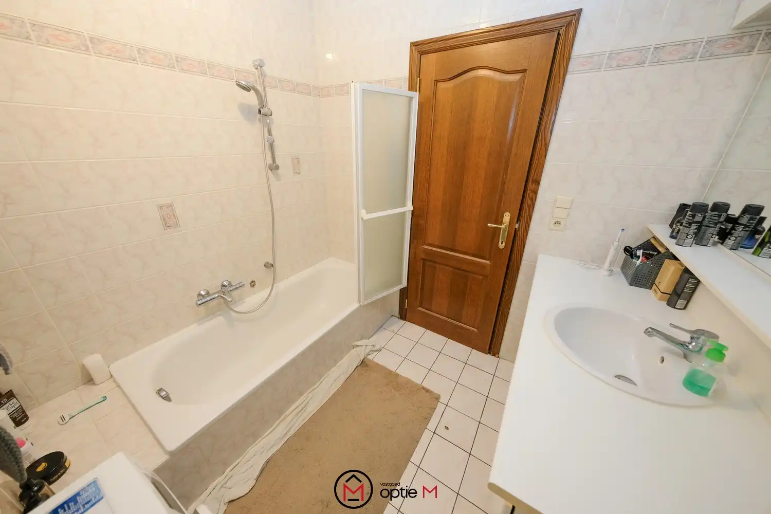Gezellig appartement met 3 slaapkamers in het hart van Alken foto 6