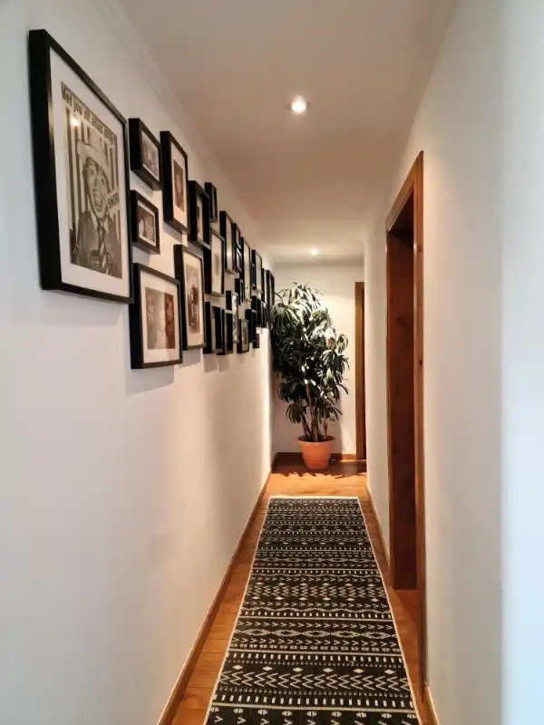 Handelspand met uitzonderlijke visibiliteit & ruim appartement – Toplocatie foto 16