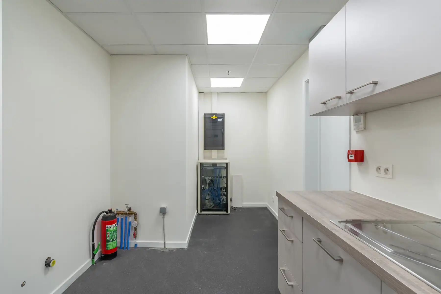 Instapklare kantoorruimte te huur in Radisson Toren foto 16