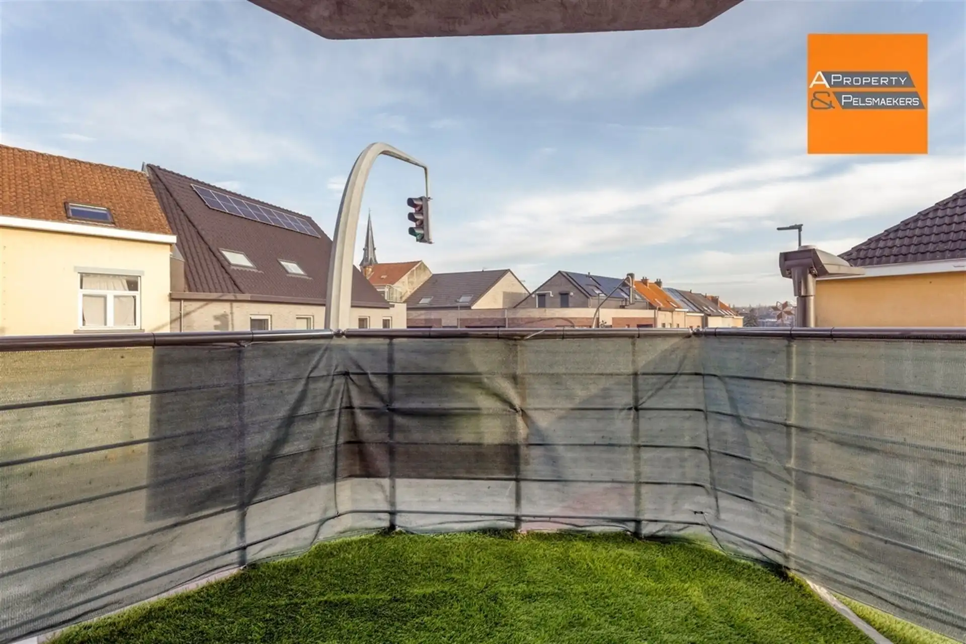 Recente 2 slaapkamer appartement met garagebox   foto 6