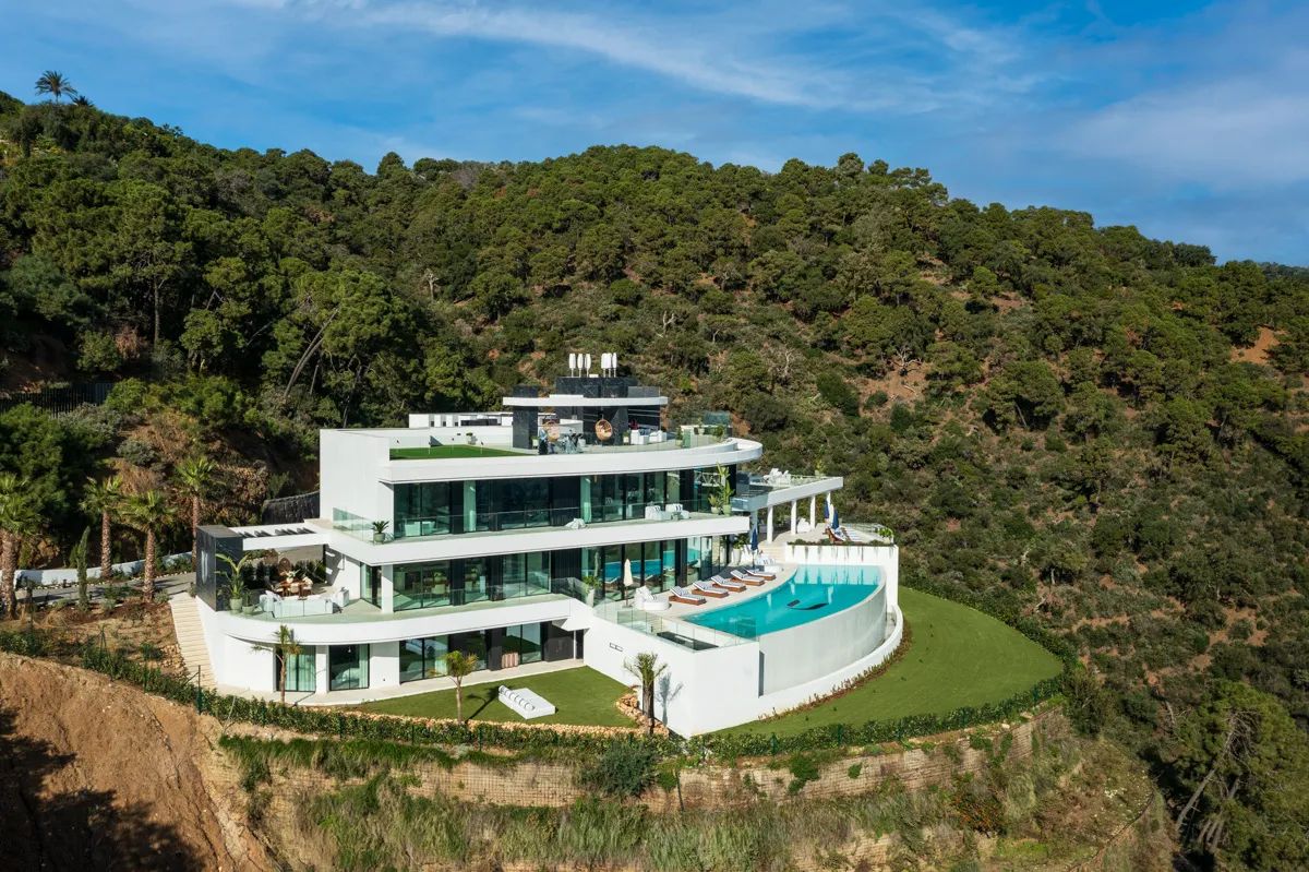 Ultieme luxe in La Zagaleta – adembenemende villa met panoramisch zeezicht foto 34
