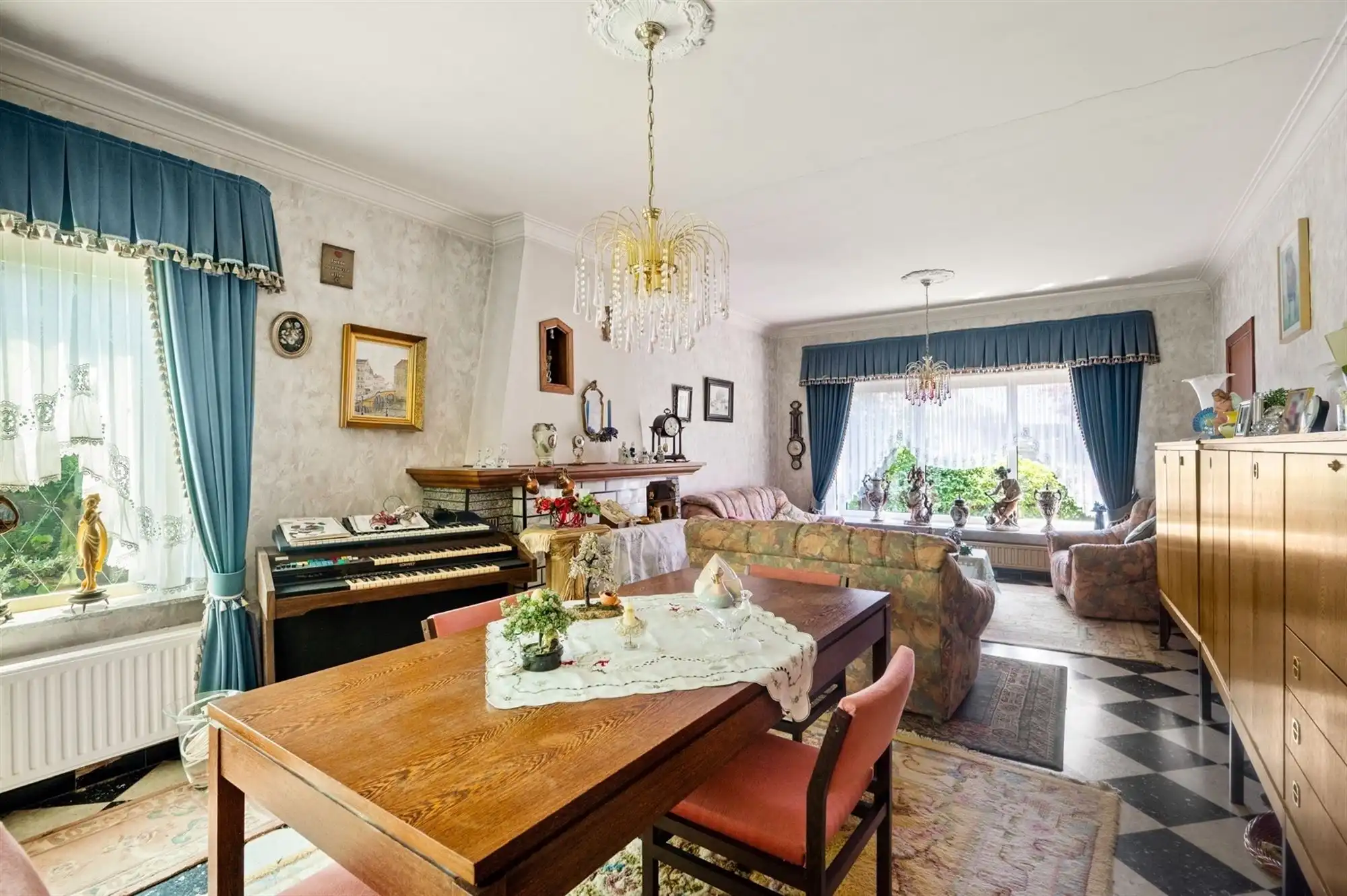 Te renoveren woning met veel potentieel in het landelijke Schriek foto 3