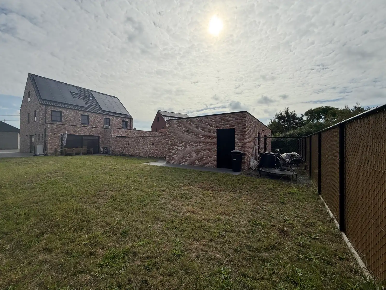 Energiezuinig woning met 4 slaapkamers, 2 badkamers en tuin foto 31
