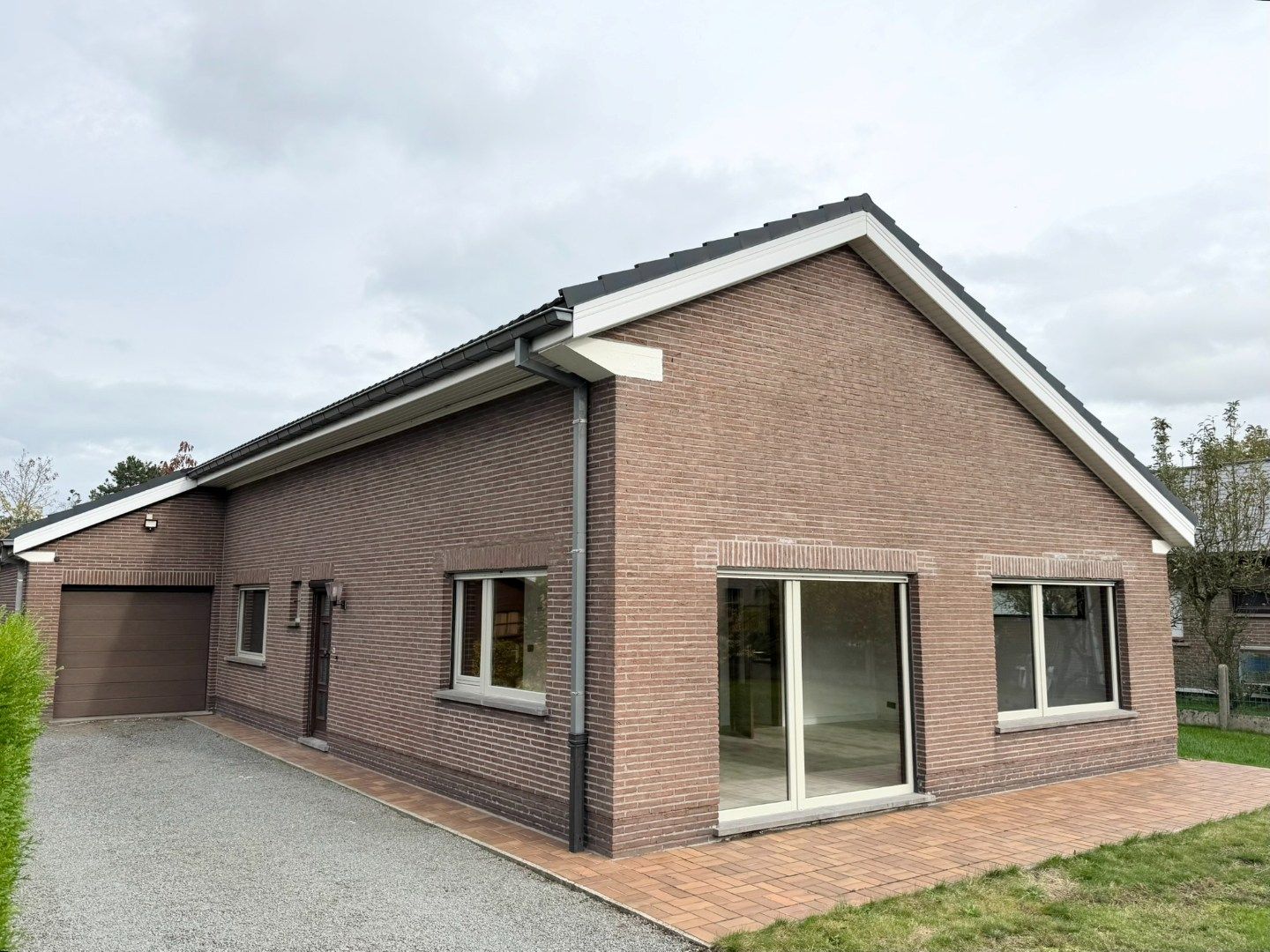 Gerenoveerde bungalow in Heusden met 3 slaapkamers en tuin  foto 14