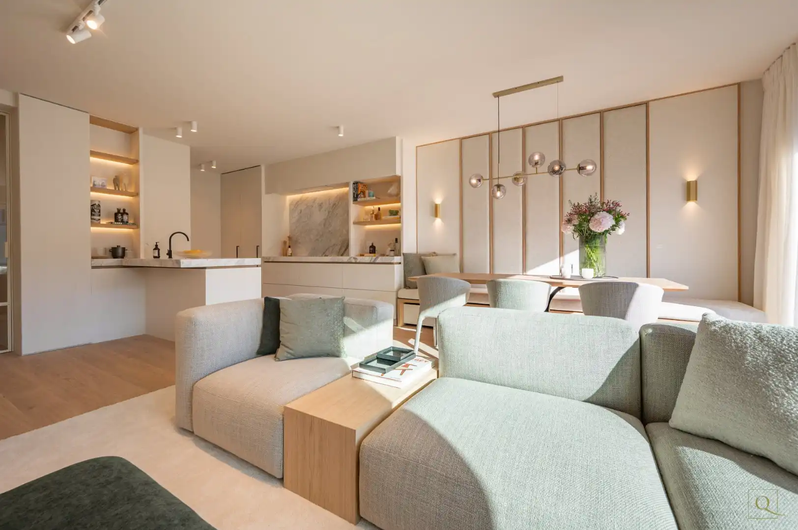 Luxueus gerenoveerd appartement op een toplocatie, op wandelafstand van de Lippenslaan en de zeedijk. foto 5