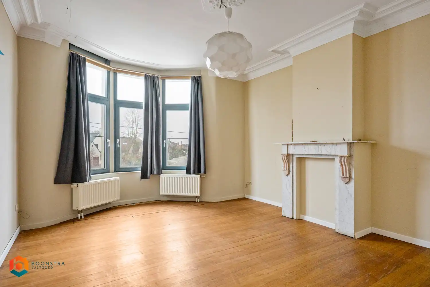 Zonevreemde woning met magazijn te Putte foto 15