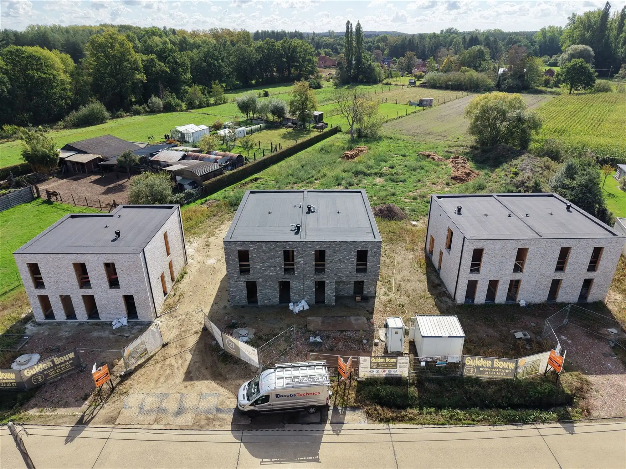 Prachtige nieuwbouwwoning in een zeer rustige straat! foto 20