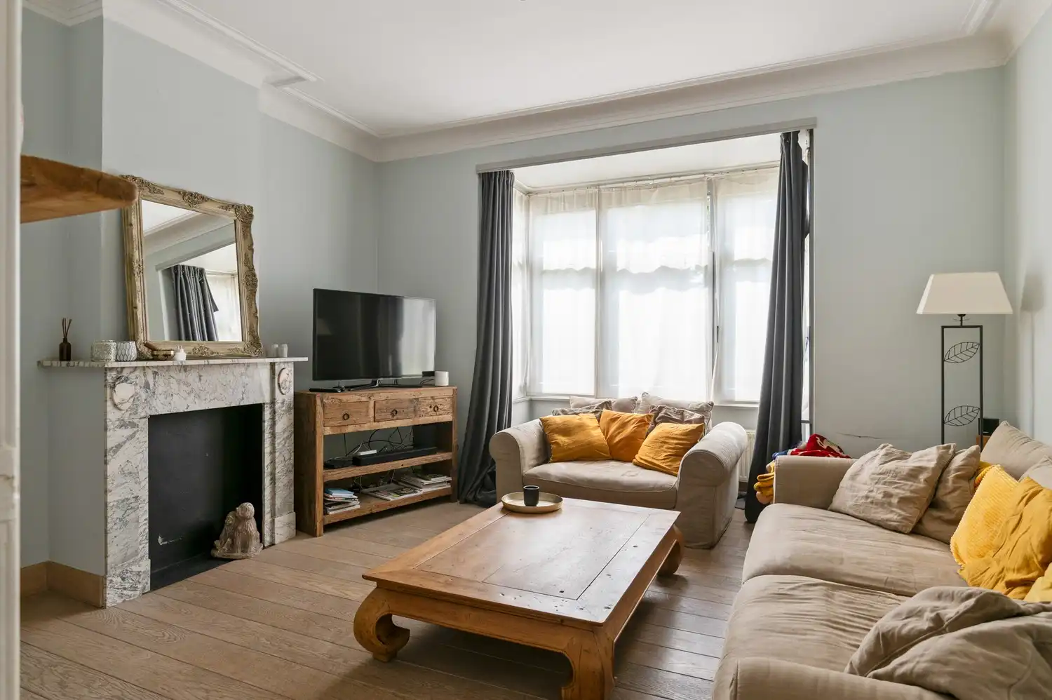Instapklare woning met 4 slpkrs in hartje Edegem foto 9
