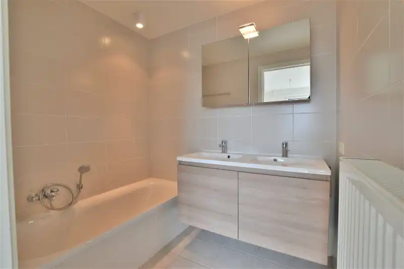 Domein "ELZENHOF" foto 16