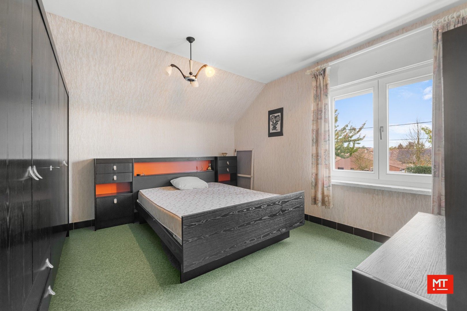 Kloeke, alleenstaande woning met 4 slaapkamers (+ mogelijk), Zuidgerichte tuin en garage foto 13