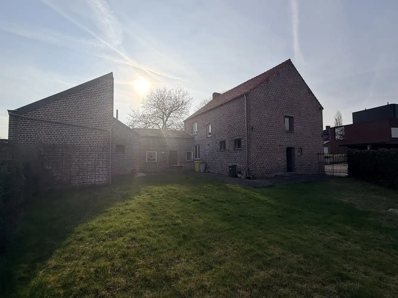 Rustig gelegen, ruime gezinswoning met groot potentieel foto 24