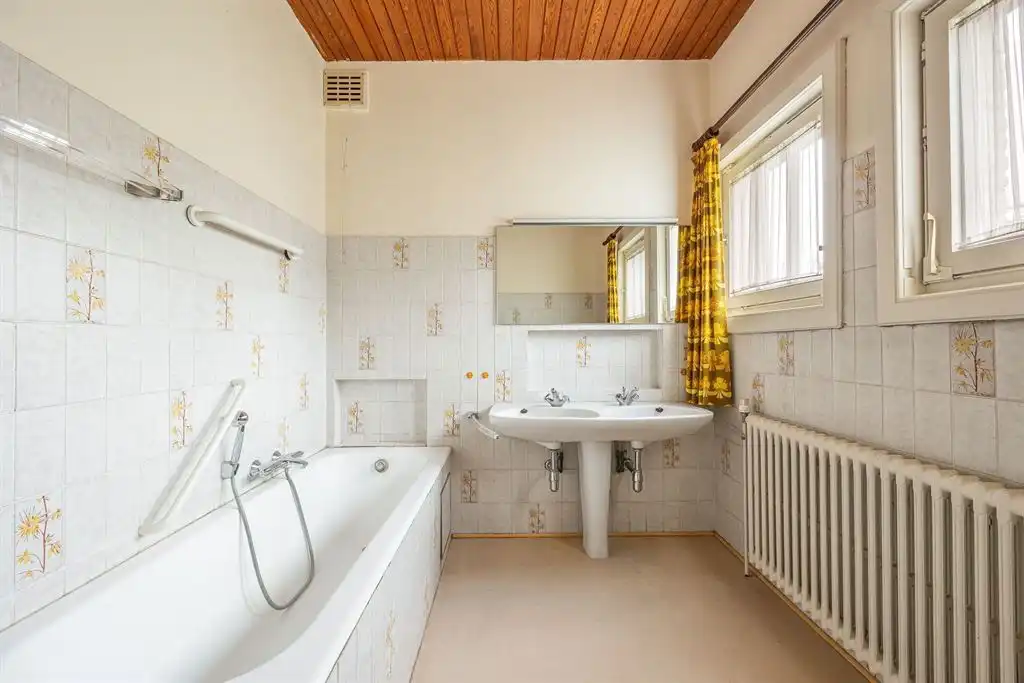 Langgevelhoeve op 3.593m² vlak bij het dorp van Schilde. foto 21