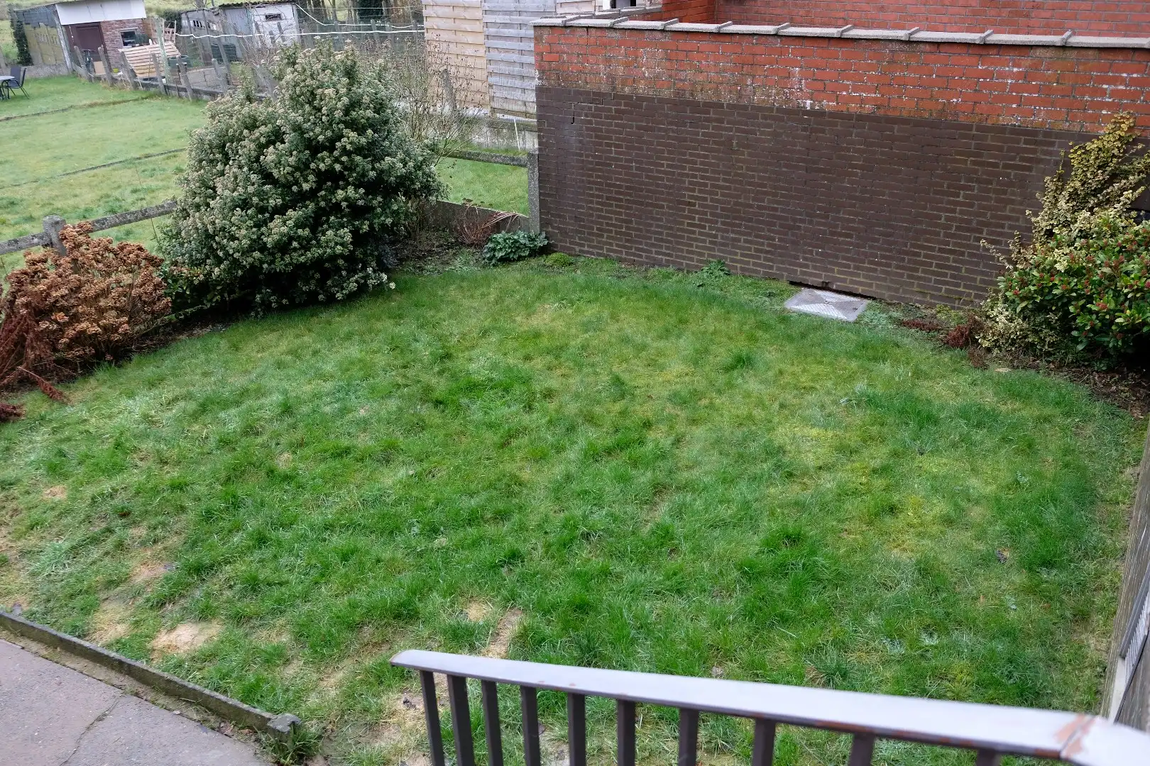 Gerenoveerd appartement met 2 slaapkamers, terras en tuin centrum Brakel foto 22