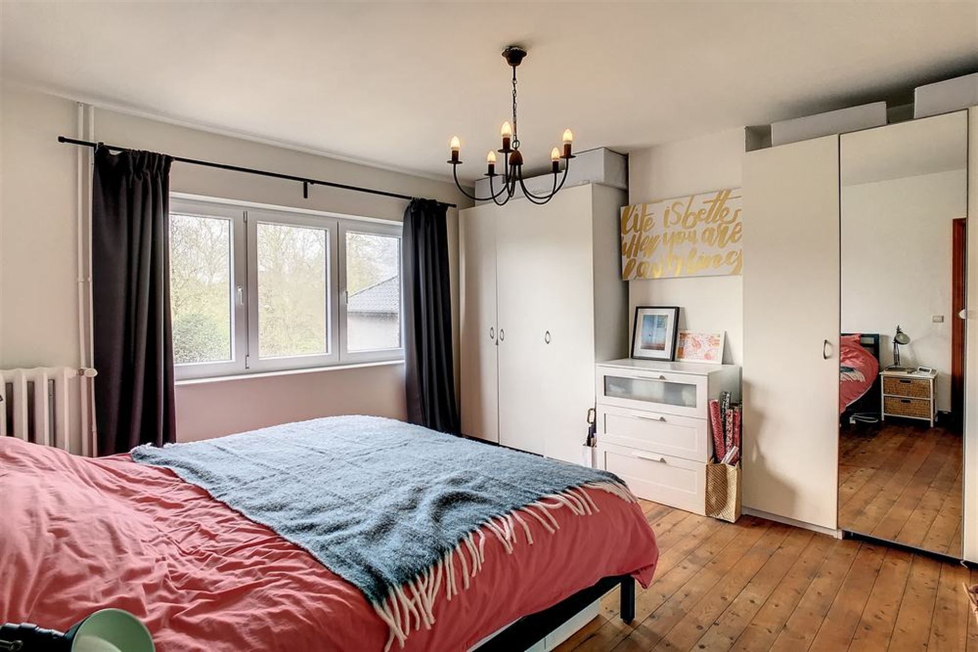 Gerenoveerde woning foto 14