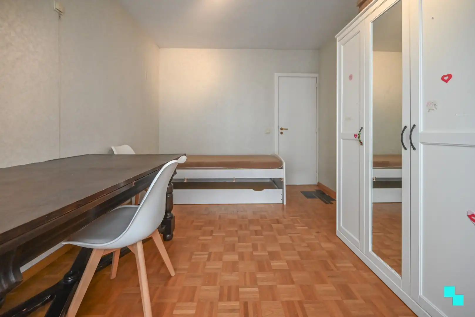 Tweeslaapkamerappartement in centrum Izegem foto 14