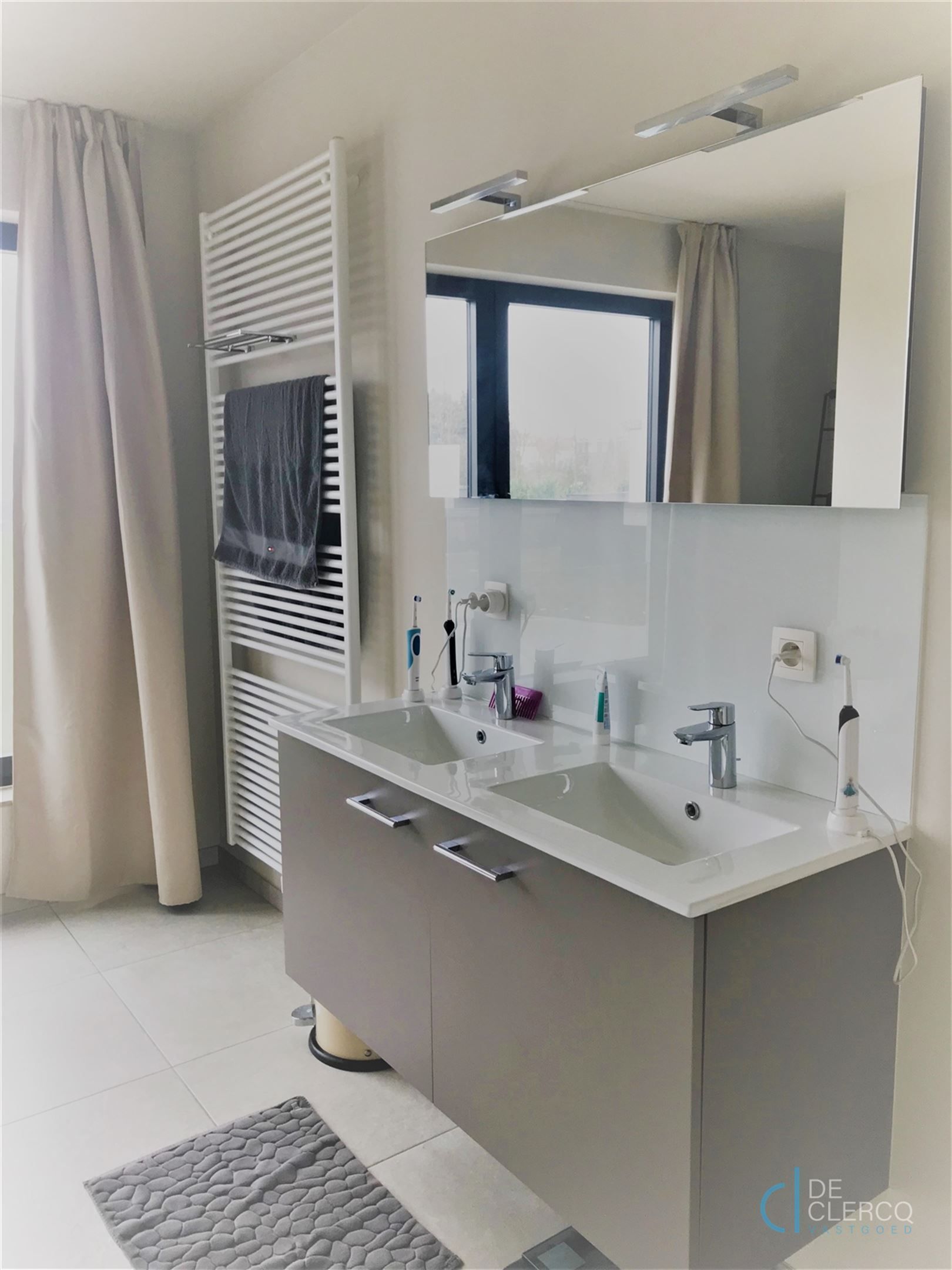 Ruime, moderne halfopen bebouwing nabij dorp Lochristi! foto 9