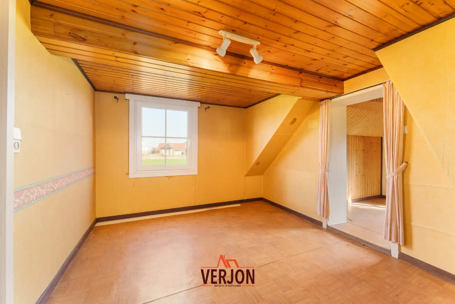 Charmante woning met landelijk karakter, veel ruimte en tal van mogelijkheden! foto 18