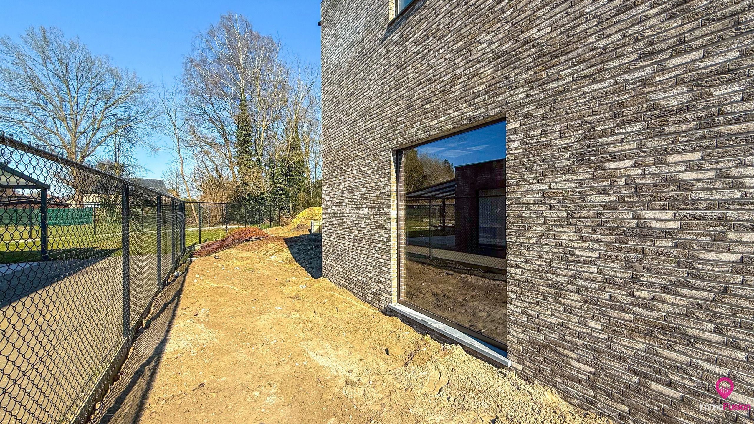 Moderne Casco Woning met 3slpks nabij centrum Houthalen! foto 11
