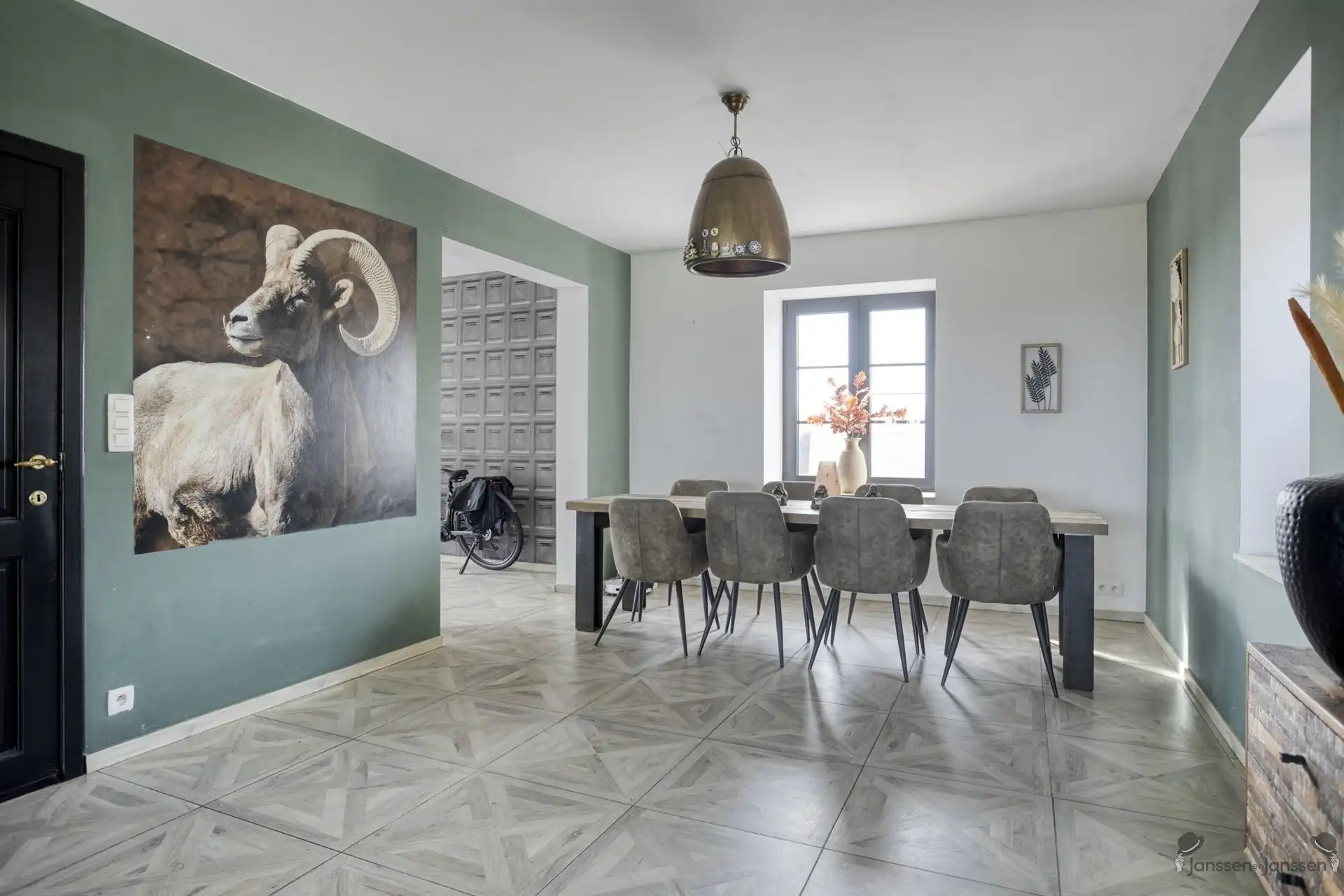 Gerenoveerde energiezuinige woning in het landelijke Budingen foto 8