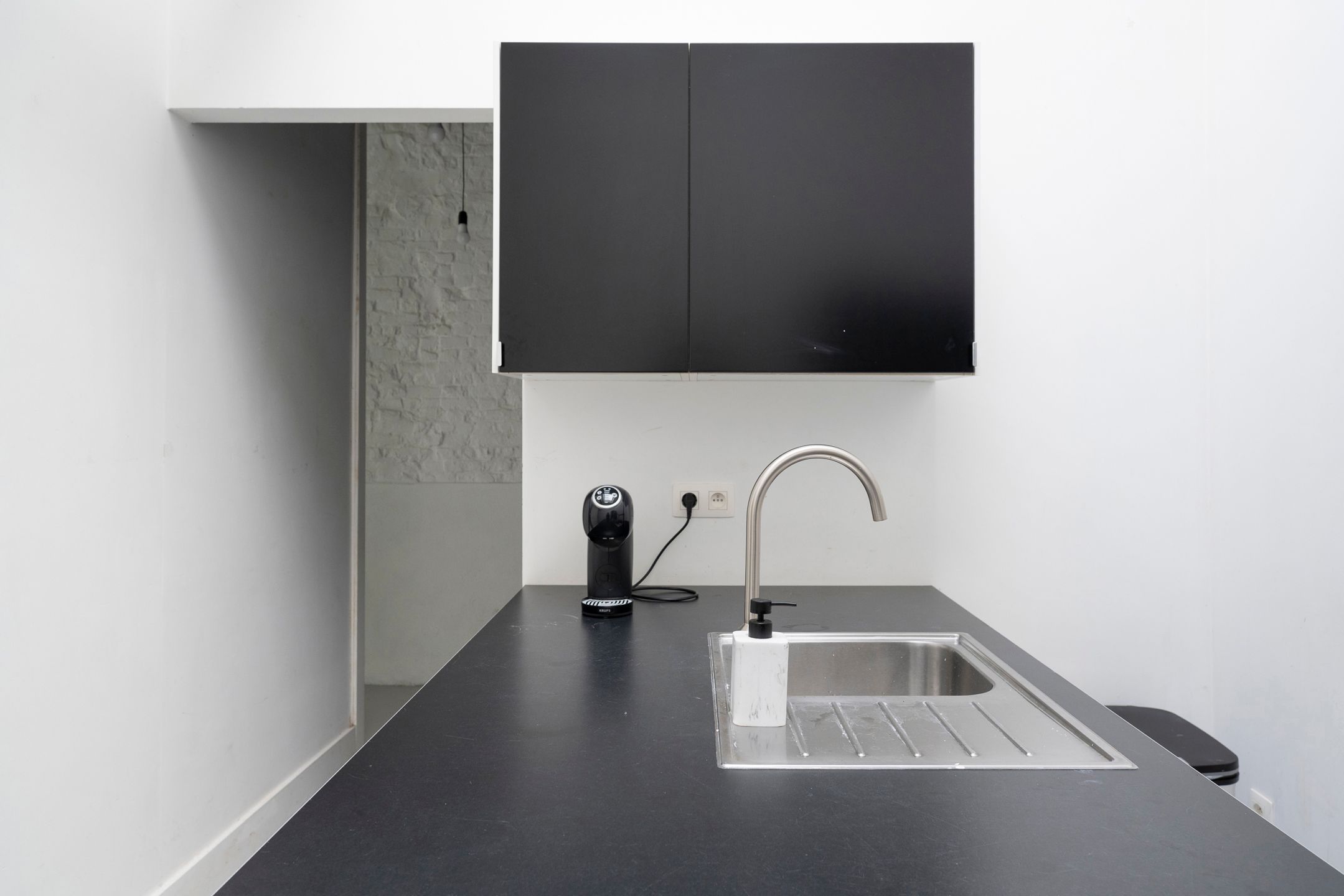 Moderne kantoorruimte + appartement met terrassen foto 7