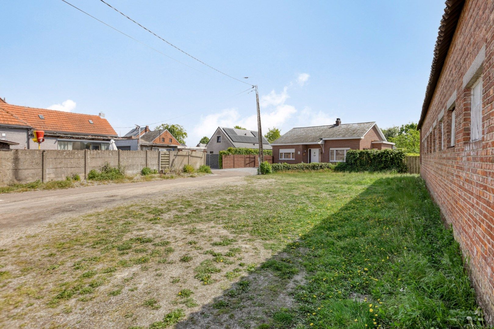 Perceel van 658 m² voor HOB met mogelijkheid voor afbraak en wederopbouw ! foto 8